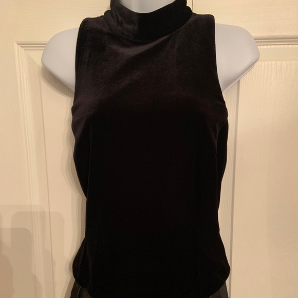 Dress - Picture 4 of 5